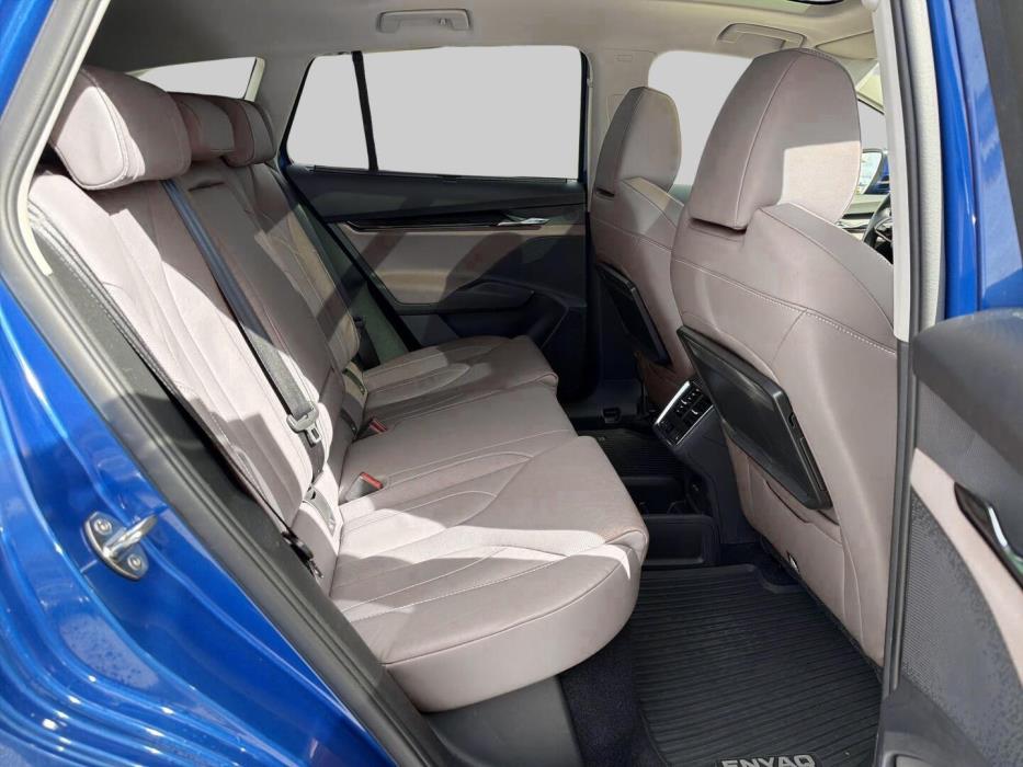 SKODA Enyaq 2022
