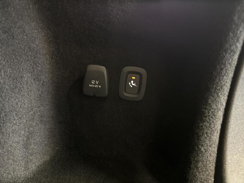 VOLVO V60 Cross Country 2022