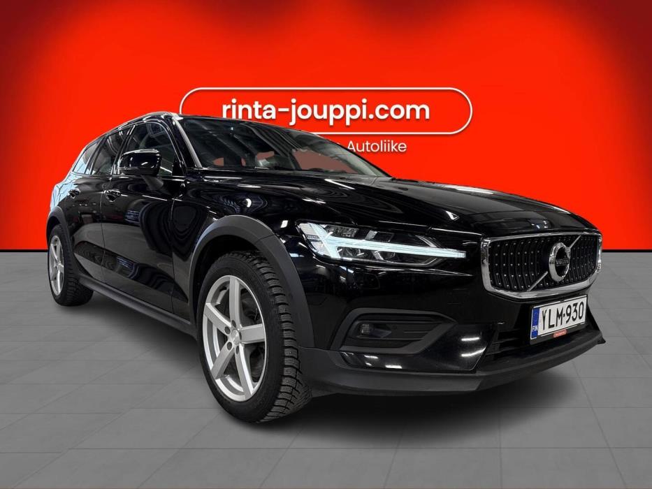 VOLVO V60 Cross Country 2022