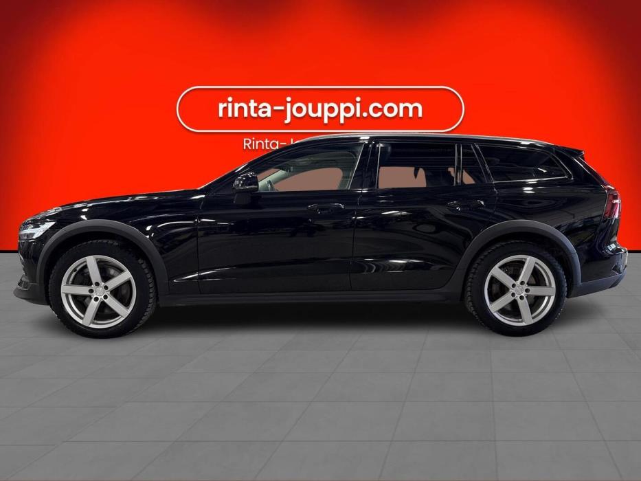 VOLVO V60 Cross Country 2022