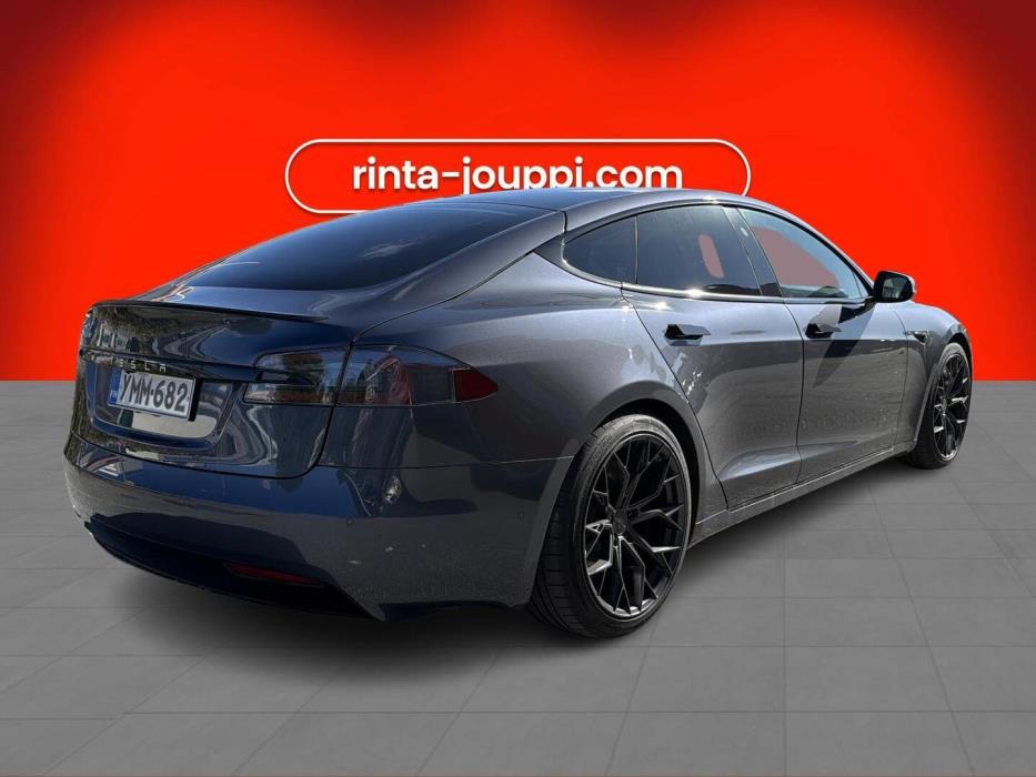 TESLA Model S 2020