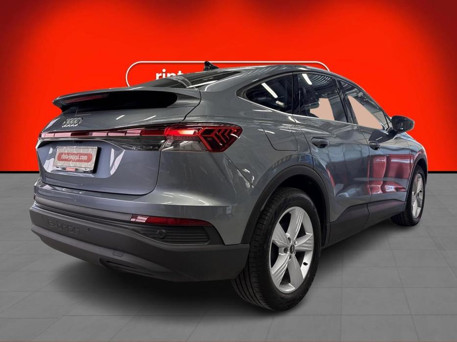 AUDI Q4 E-TRON 2022