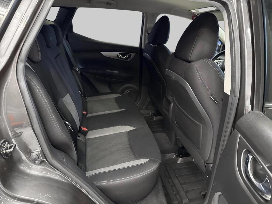 NISSAN Qashqai 2018