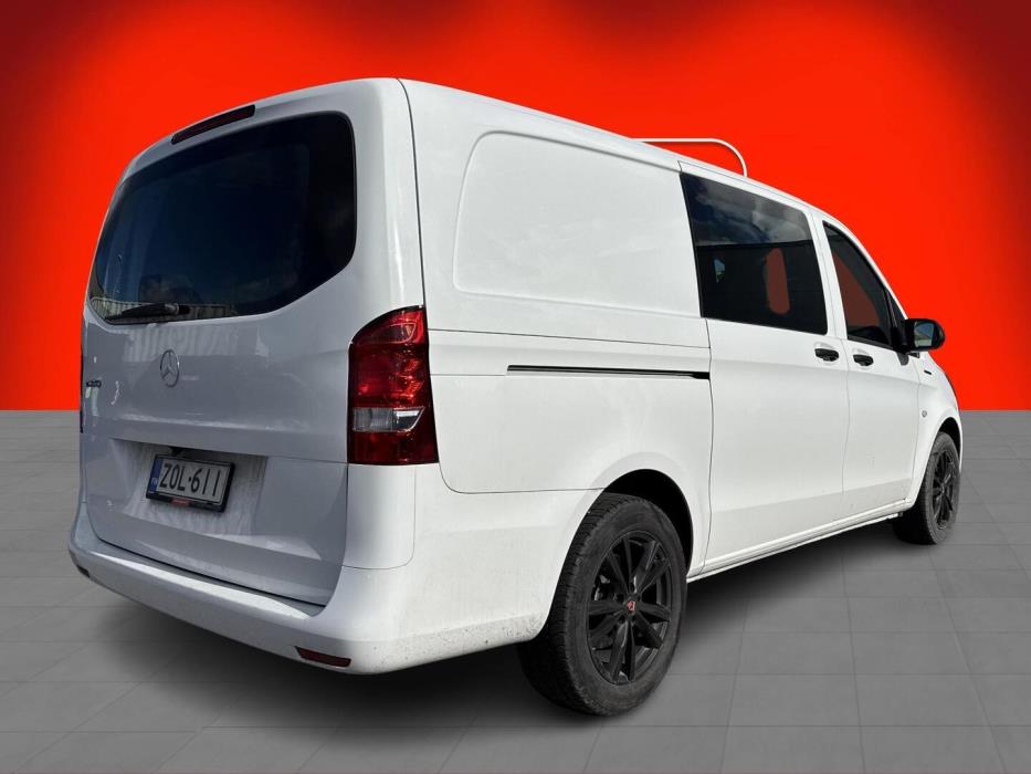 MERCEDES-BENZ Vito 2022