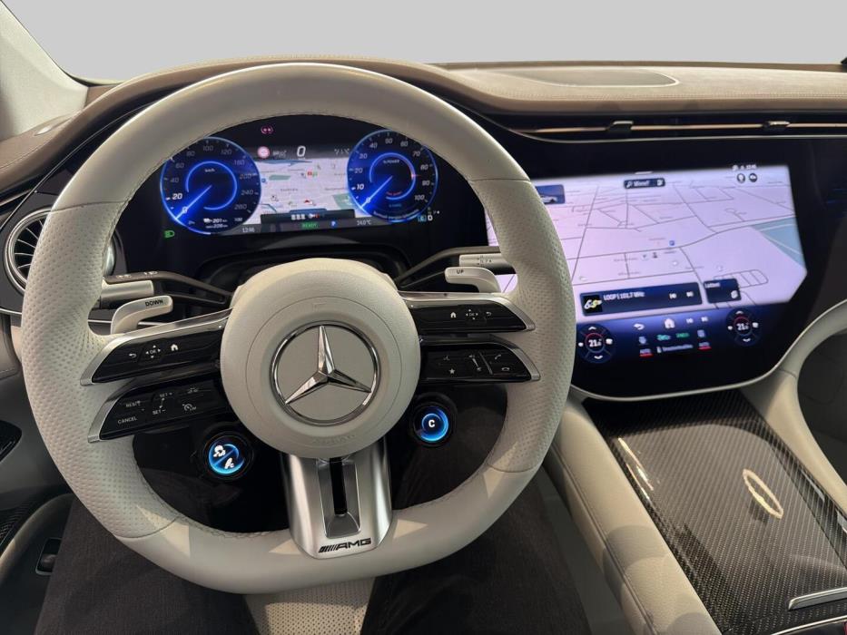 MERCEDES-BENZ EQS 2022