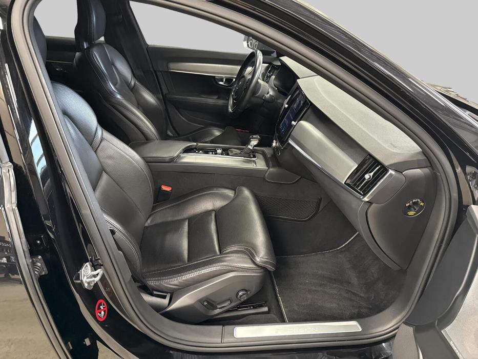 VOLVO V90 2017