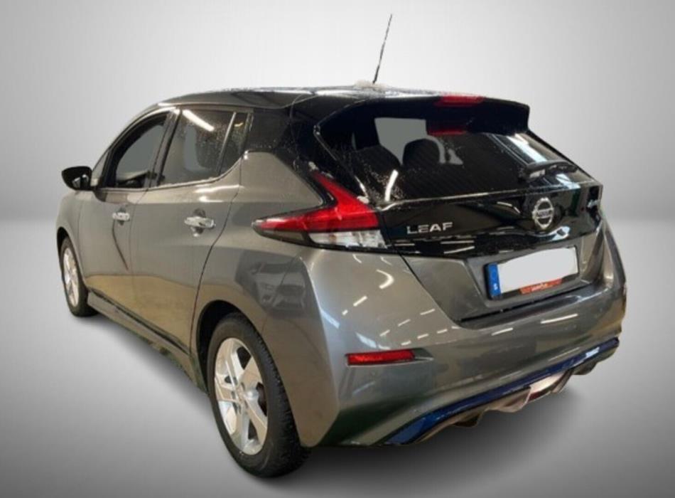 NISSAN Leaf 2021
