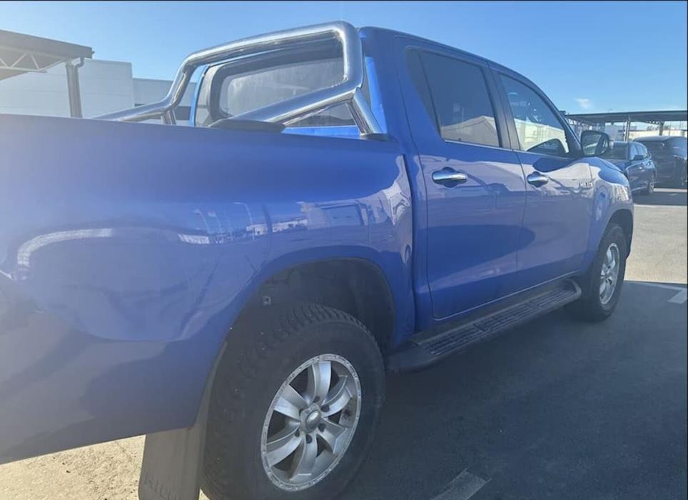 TOYOTA Hilux 2017