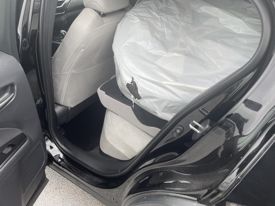 LEXUS UX 2021