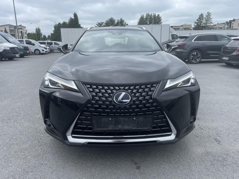 LEXUS UX 2021