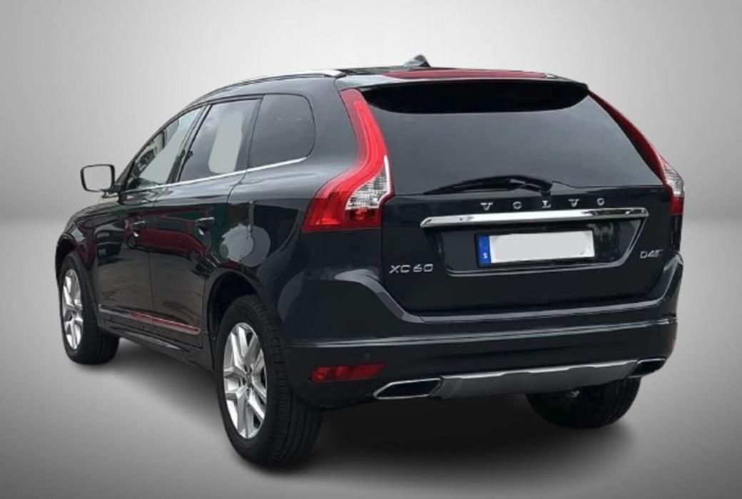 VOLVO XC60 2017