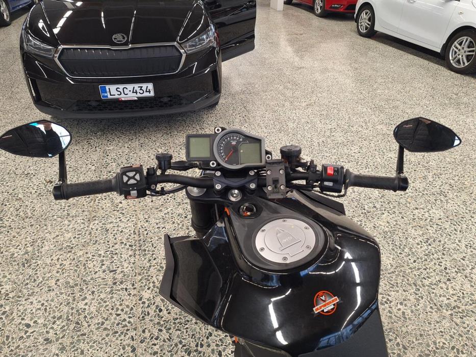 KTM 1290 2015