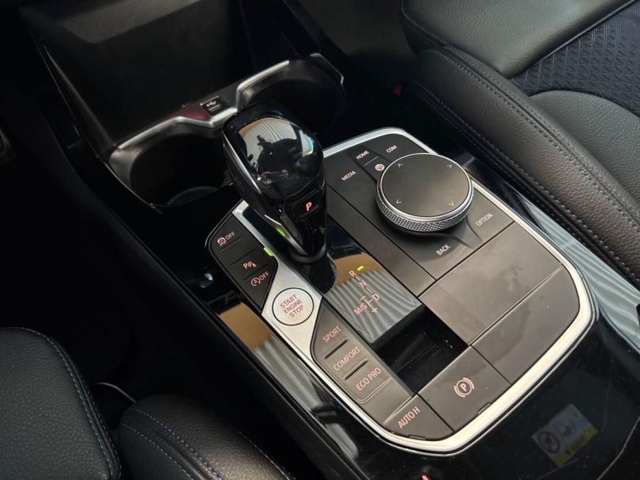 BMW 218 2021