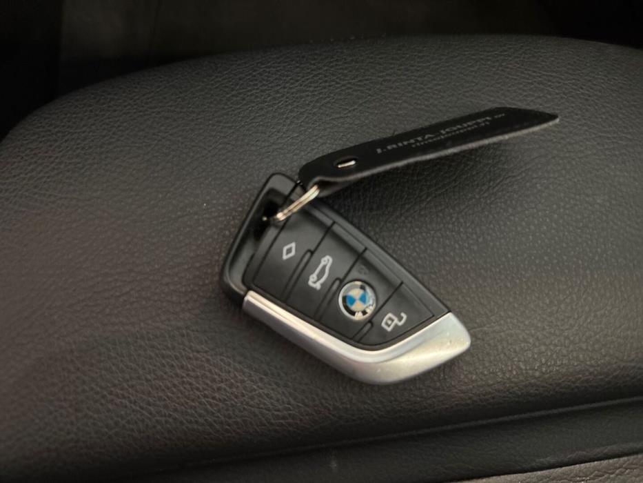 BMW 218 2021
