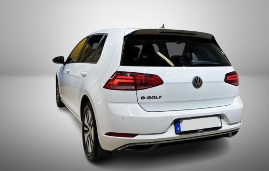 VOLKSWAGEN Golf 2019