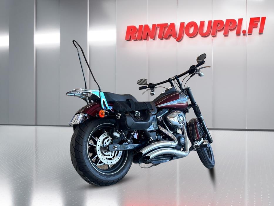 HARLEY-DAVIDSON DYNA 2014