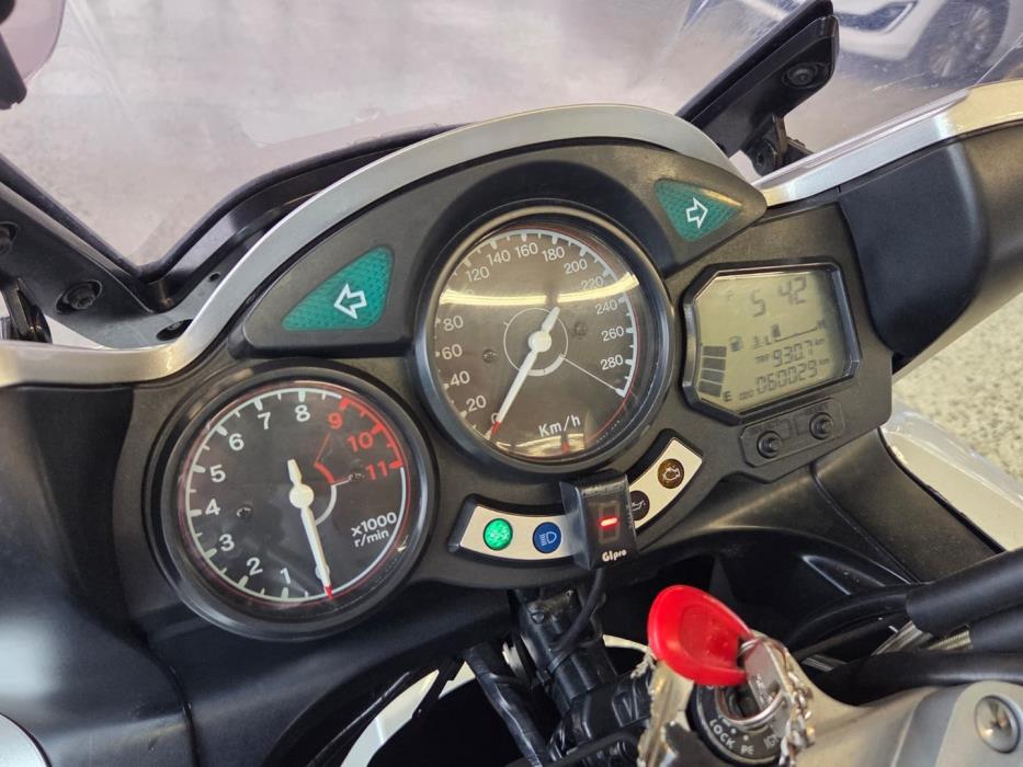YAMAHA FJR 2003