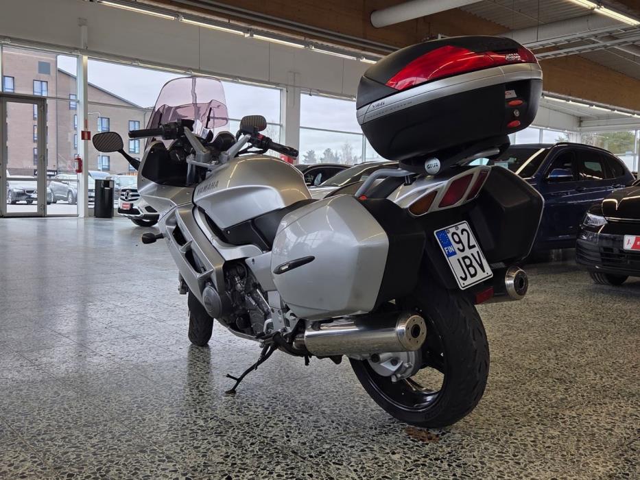 YAMAHA FJR 2003