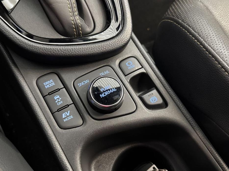 TOYOTA Yaris Cross 2022