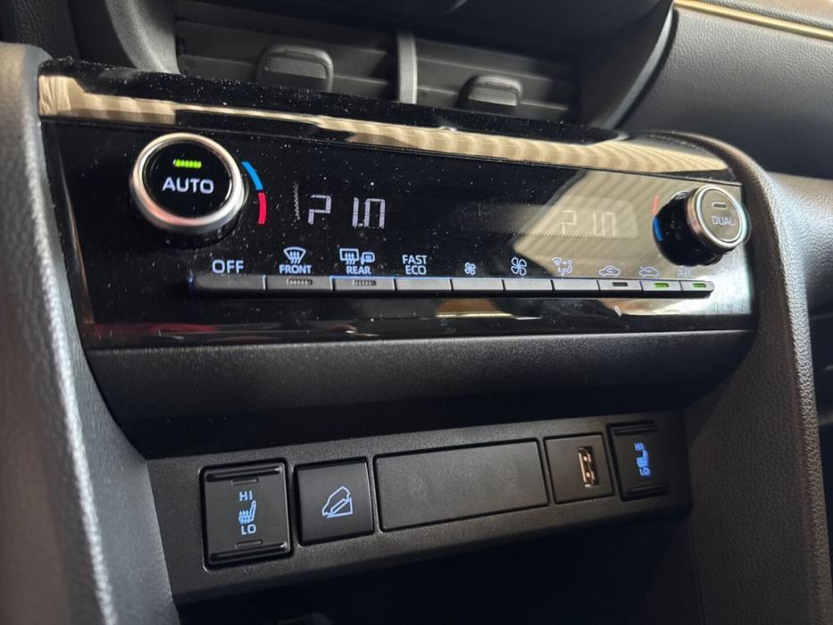 TOYOTA Yaris Cross 2022