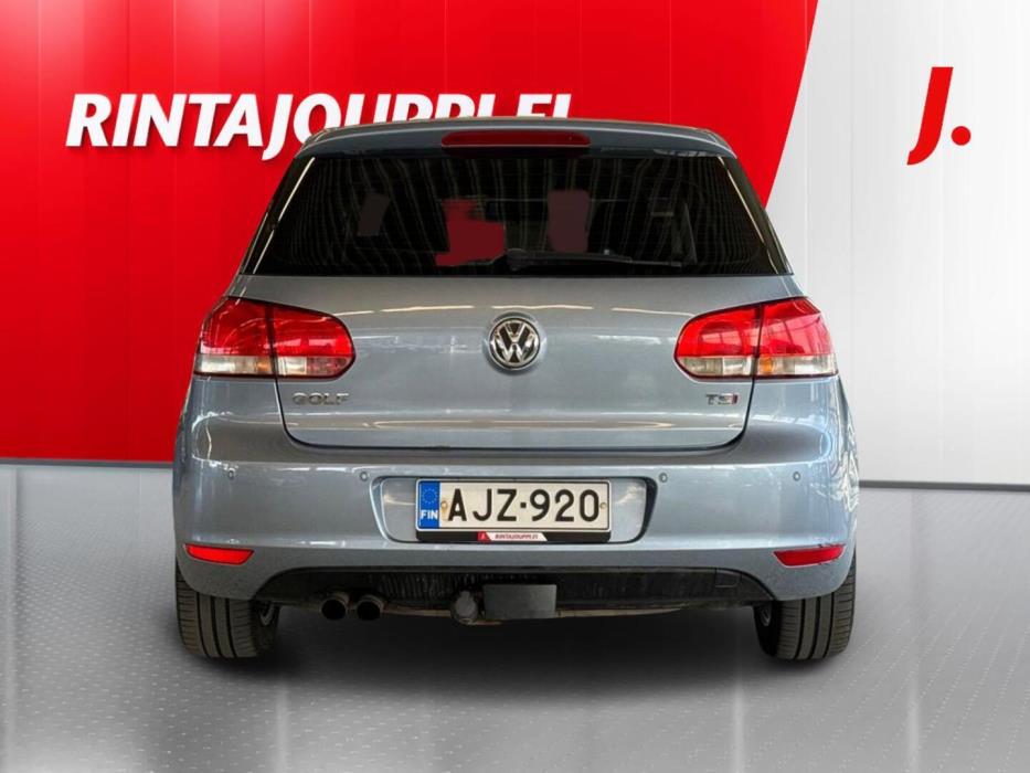 VOLKSWAGEN Golf 2009