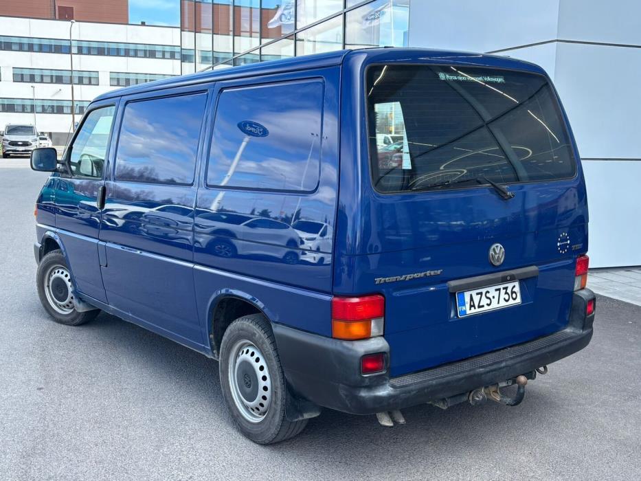 VOLKSWAGEN Transporter 2002