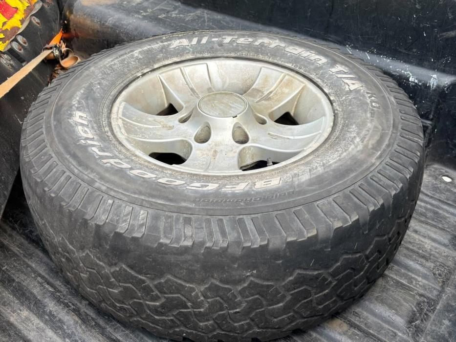 TOYOTA Hilux 2006