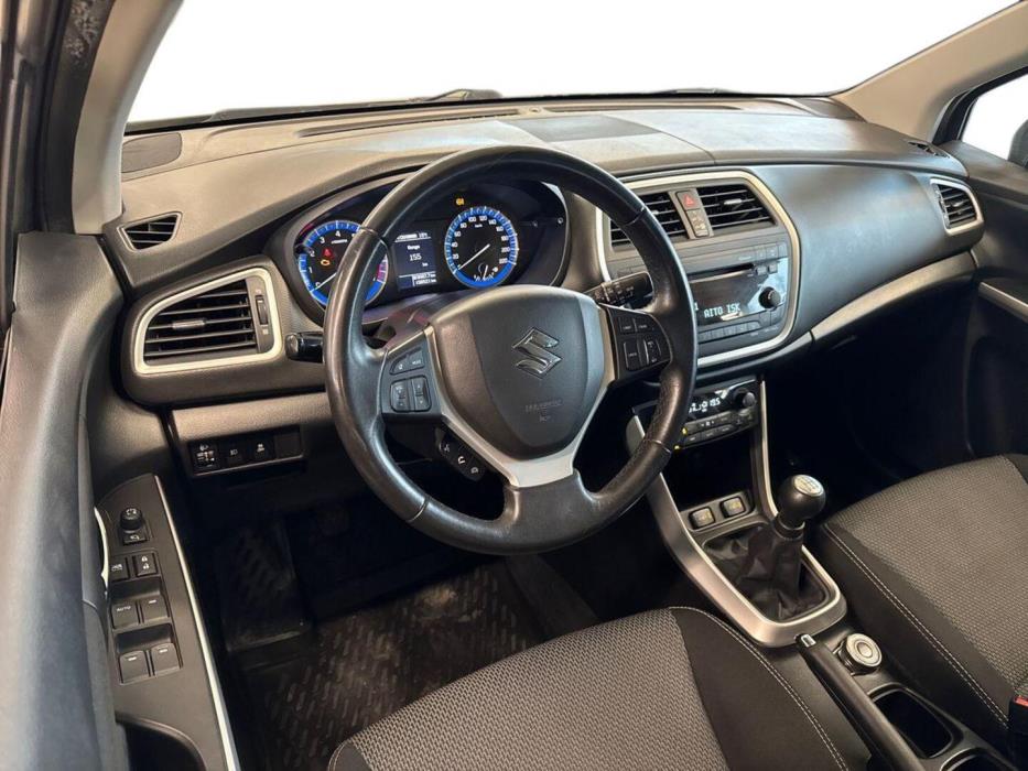 SUZUKI SX4 S-Cross 2013