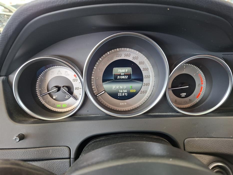 MERCEDES-BENZ C 2014