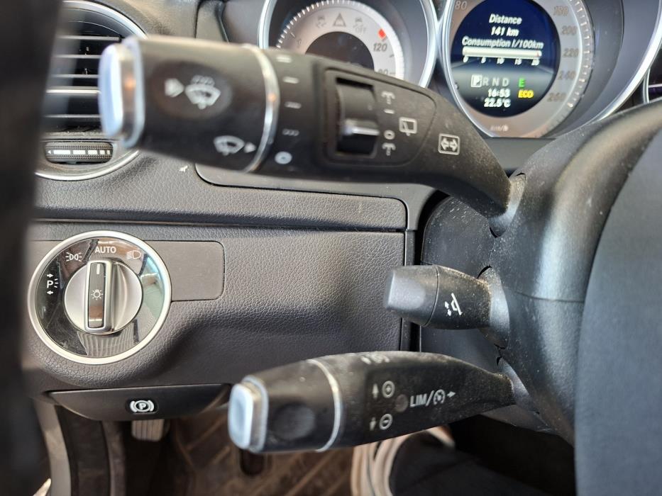 MERCEDES-BENZ C 2014