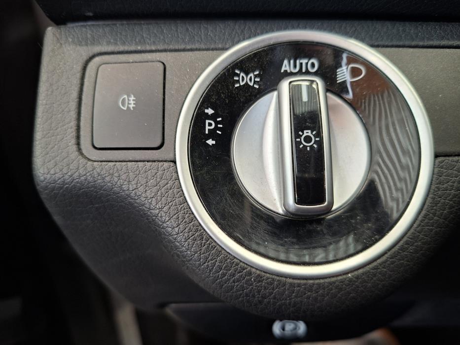 MERCEDES-BENZ C 2014