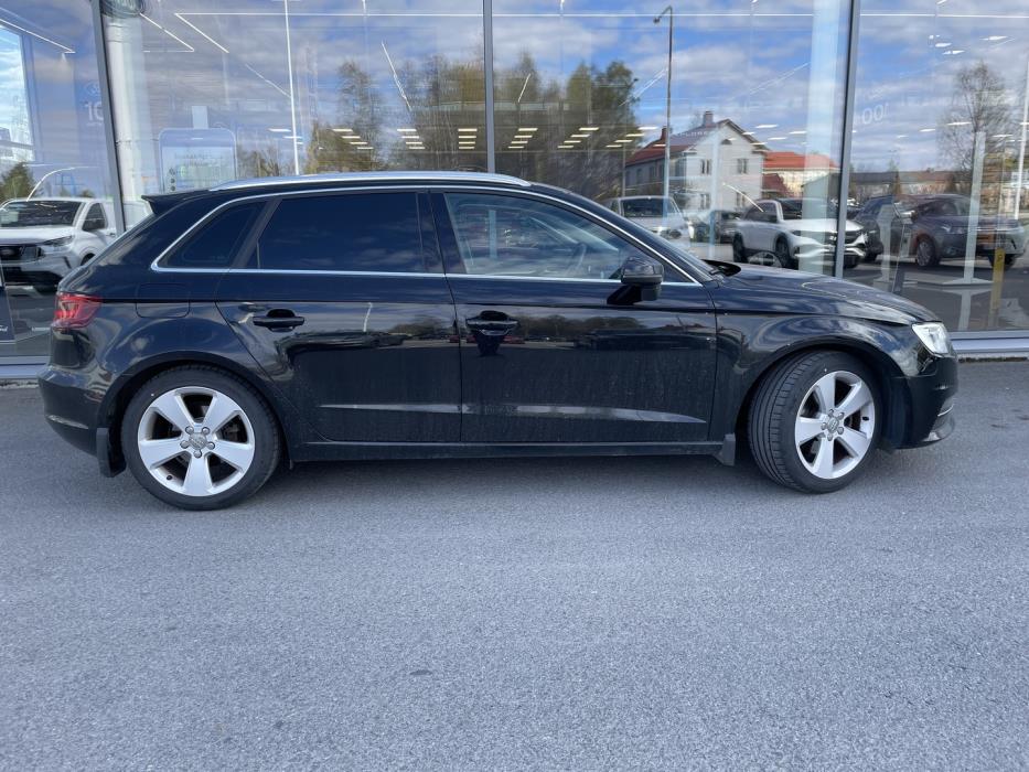AUDI A3 2014
