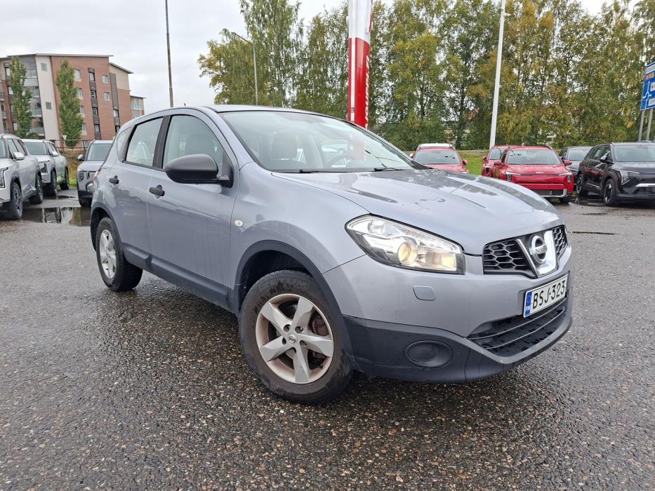 NISSAN Qashqai 2012