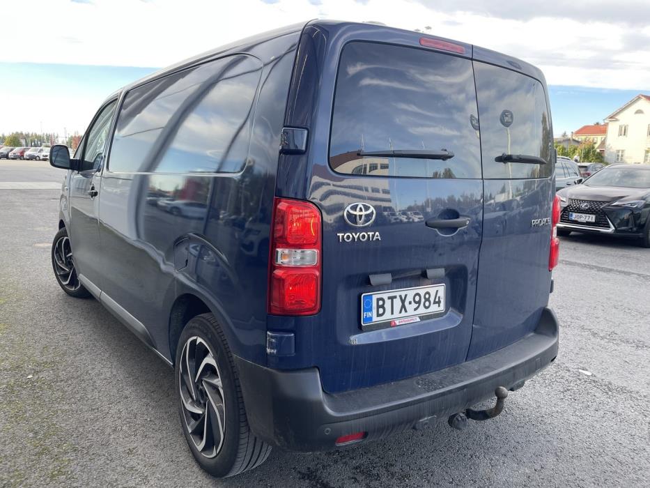 TOYOTA Proace 2017