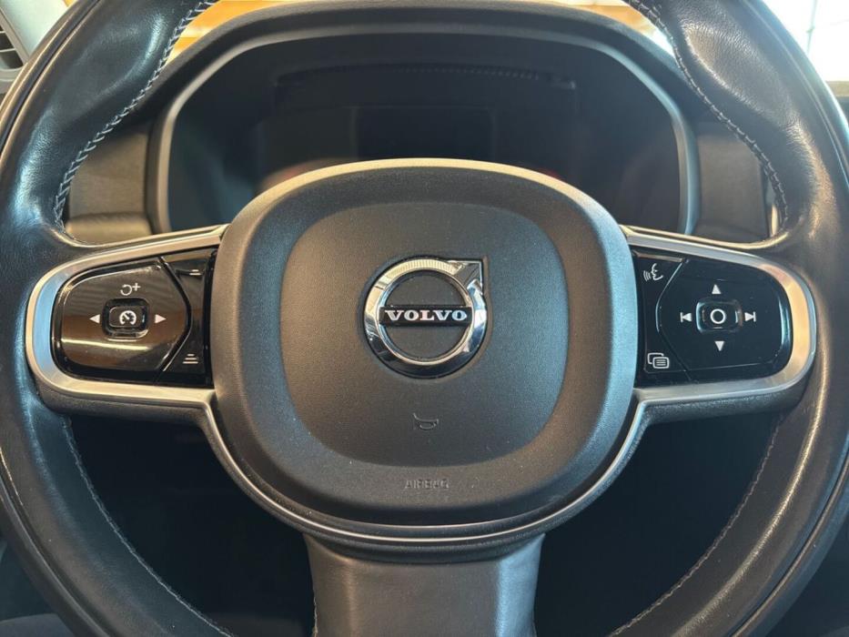 VOLVO V90 Cross Country 2017
