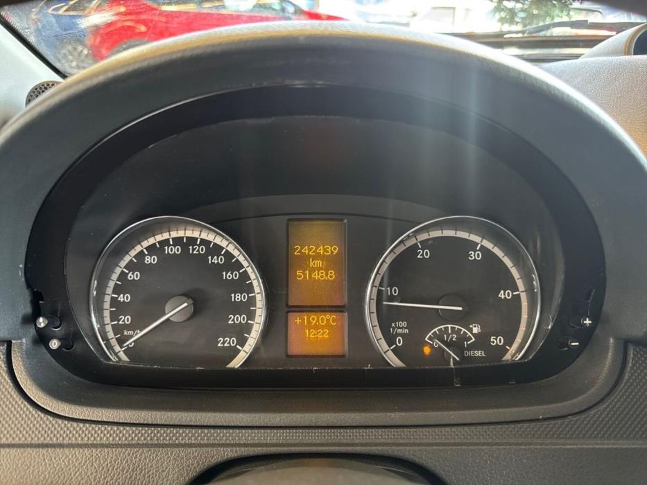 MERCEDES-BENZ Vito 2011