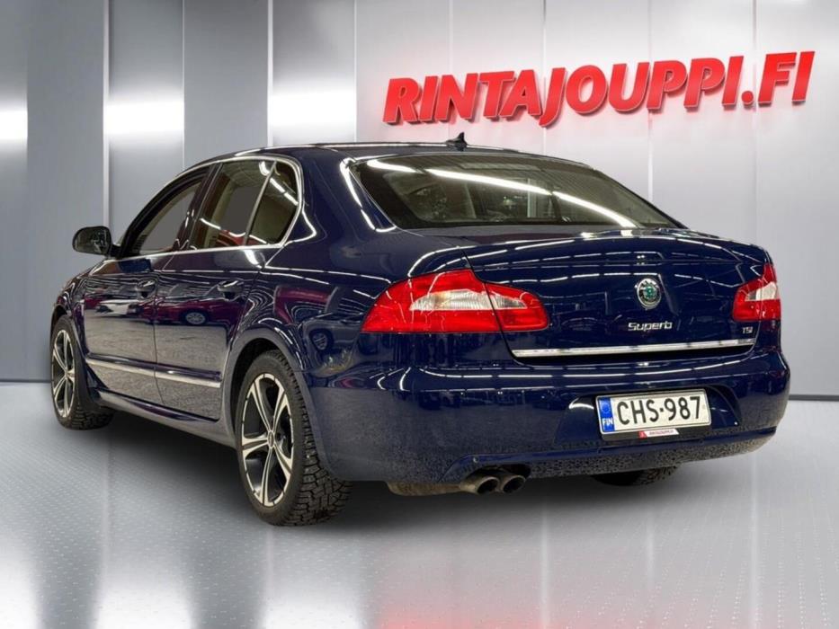 SKODA Superb 2010