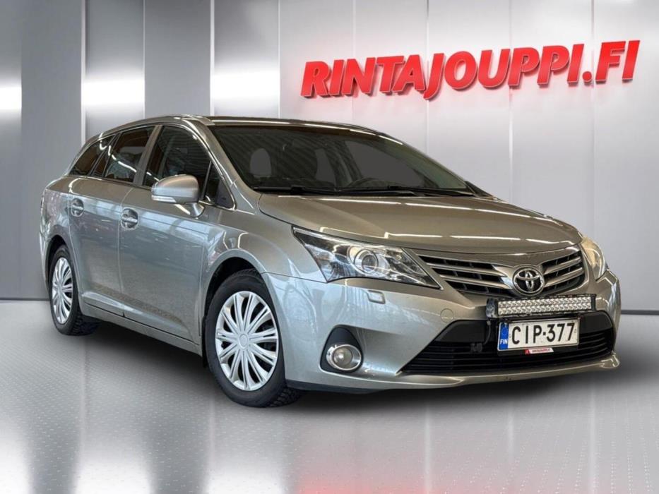 TOYOTA Avensis 2012