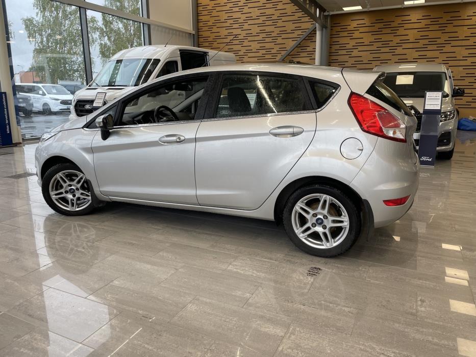 FORD Fiesta 2015
