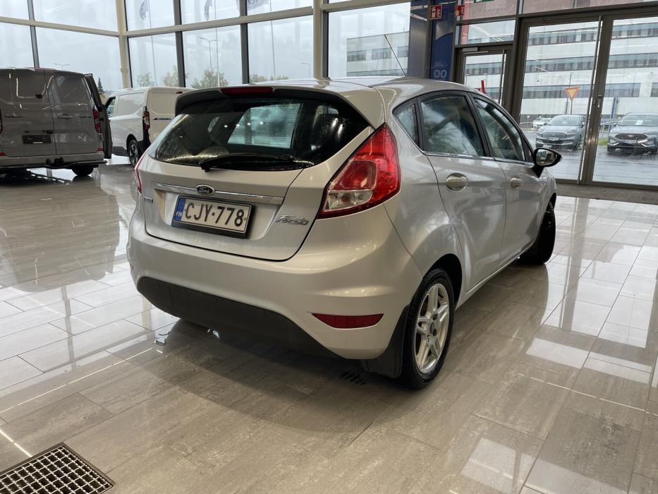 FORD Fiesta 2015