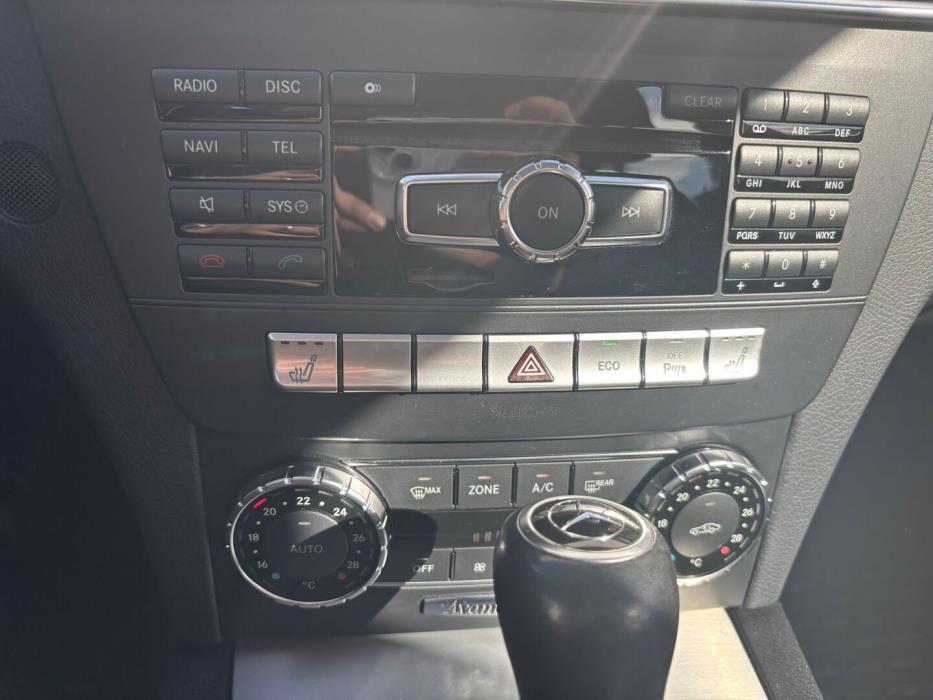 MERCEDES-BENZ C 2012