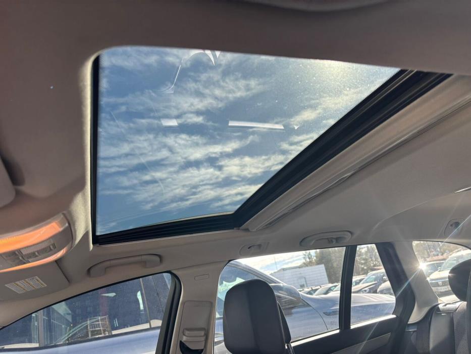 MERCEDES-BENZ C 2012