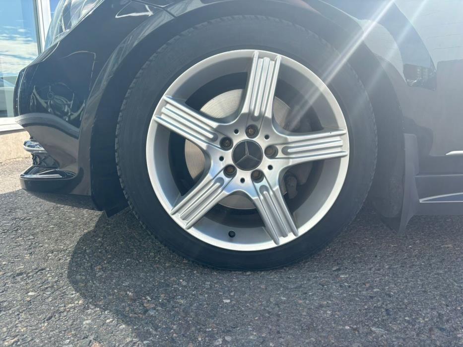 MERCEDES-BENZ C 2012