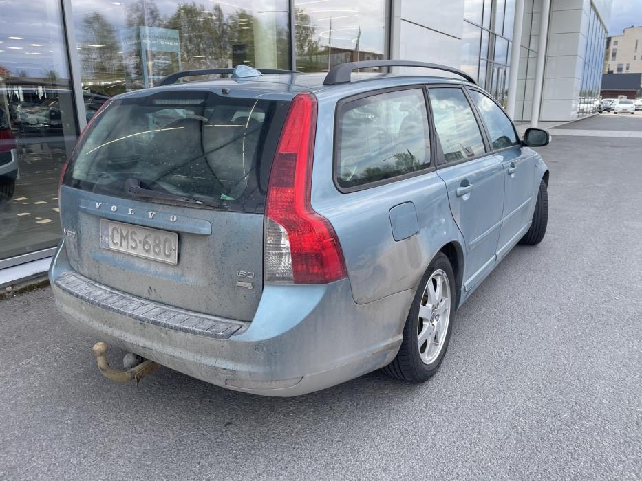 VOLVO V50 2009