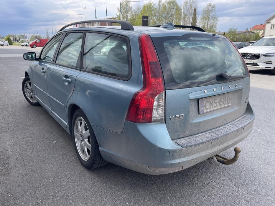 VOLVO V50 2009