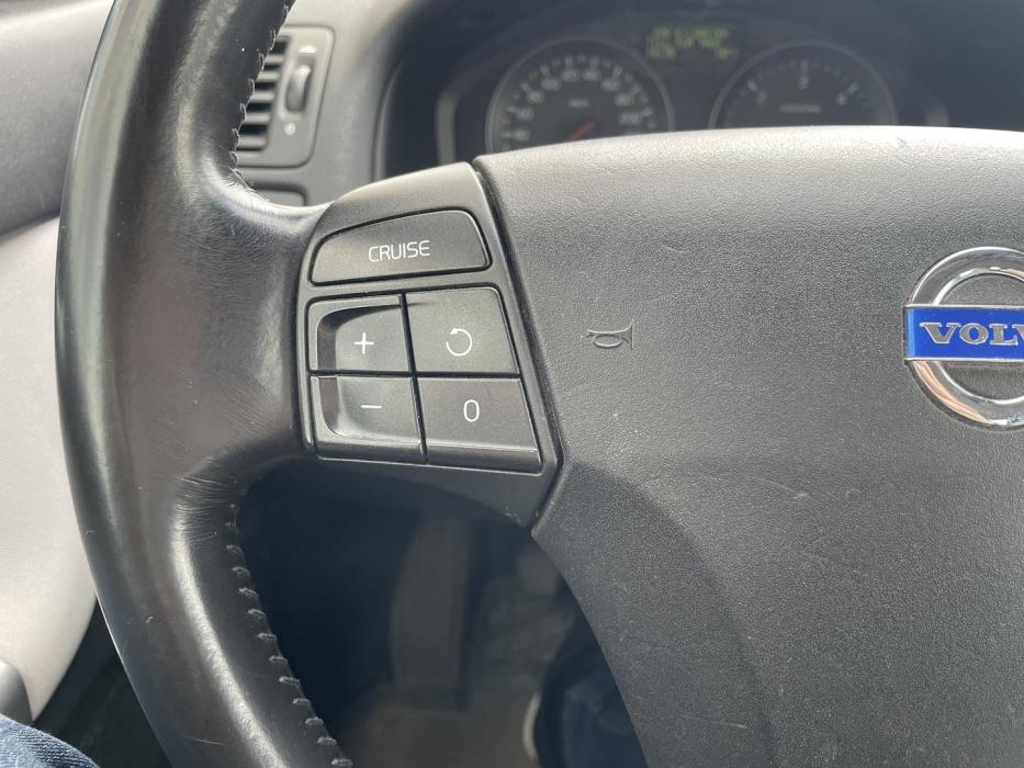 VOLVO V50 2009