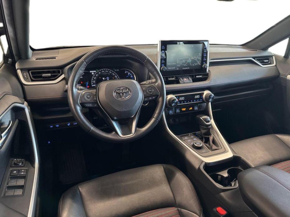 TOYOTA RAV4 Plug-in 2021