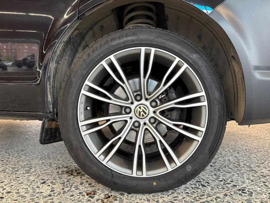 VOLKSWAGEN Transporter 2016