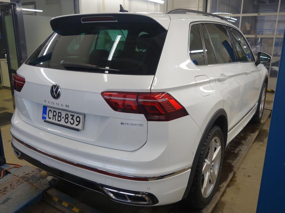 VOLKSWAGEN Tiguan 2022