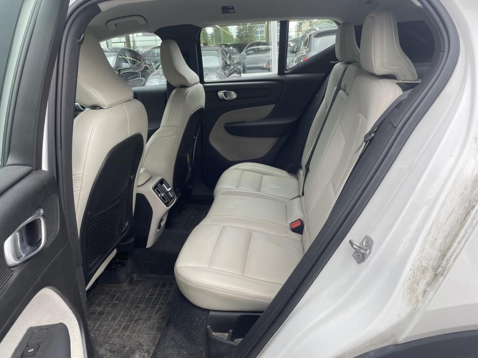 VOLVO XC40 2018